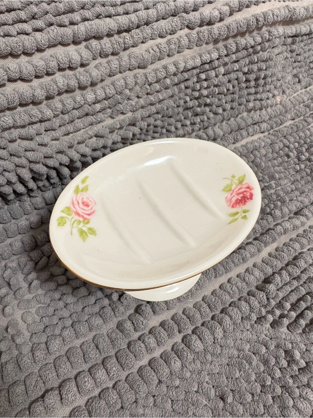 Martha Stewart Everyday Ceramic Soap Dish Pink Rose Cottagecore Bathroom Decor